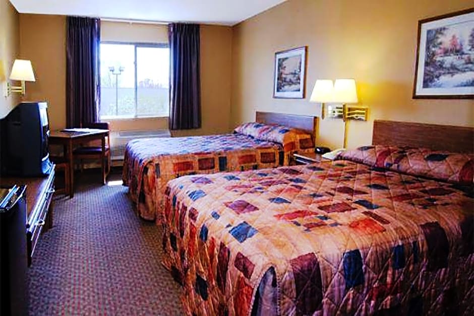 Coratel Inn & Suites Blaine