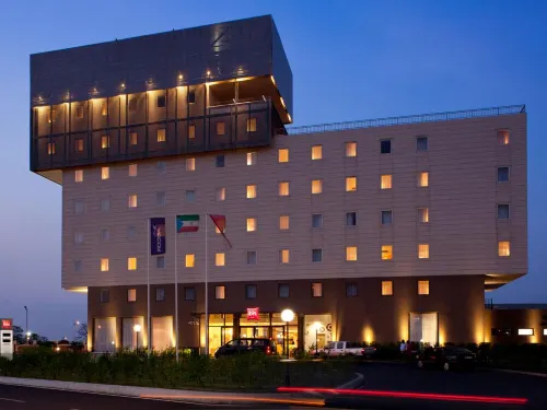Ibis Malabo فنادق في Baney