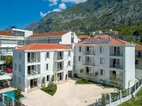 Maison W Hotels in Dobrota