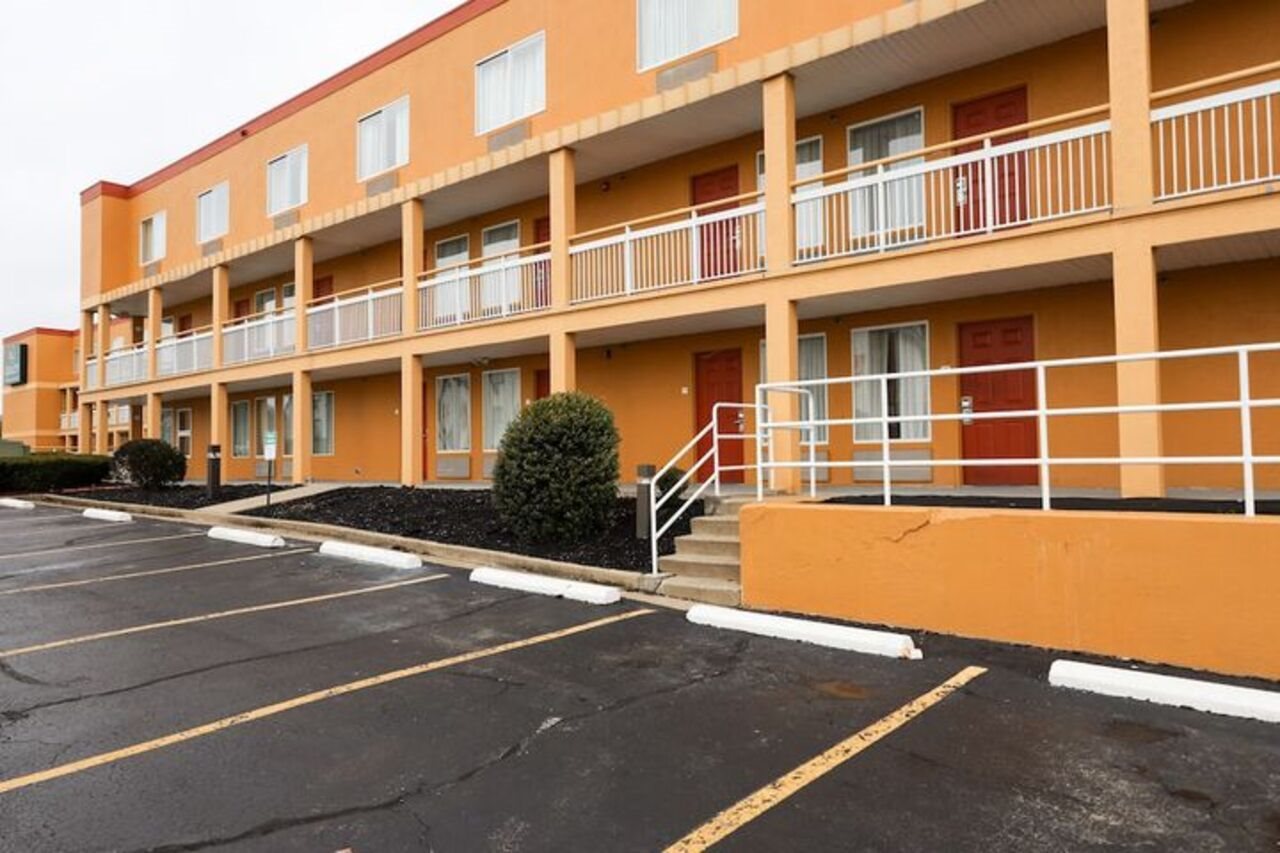 Copley Inn & Suites, Copley - Akron