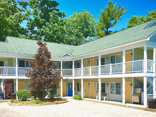 10 Best Hotels near Sleeping Bear Dunes National Lakeshore, Empire 2023 |  Trip.com