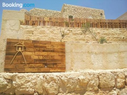 Aquavista Hotel & Suites - Housity