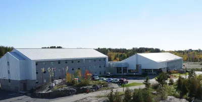 Residence & Conference Centre - Sudbury West Hotel in zona Cambrian College
