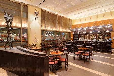 Hilton Portland Downtown Отели рядом с достопримечательностью «KIDD's Toy Museum»