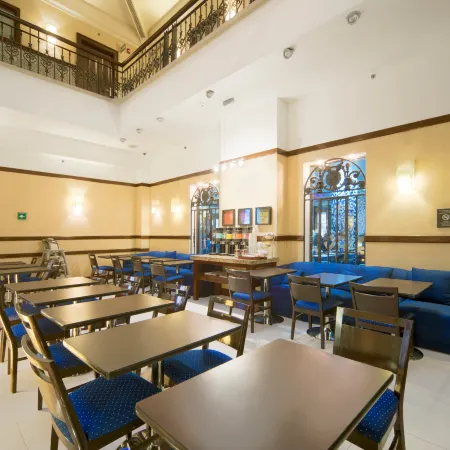 Hampton Inn & Suites by Hilton Mexico City - Centro Historico