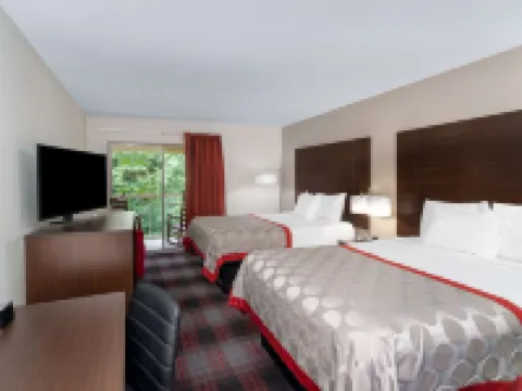 Ramada by Wyndham Maggie Valley Hotels in Maggie Valley