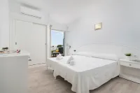 Hostal Talamanca Hotels in Portopetro