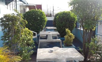 Melbourne Inn Trinidad - Housity