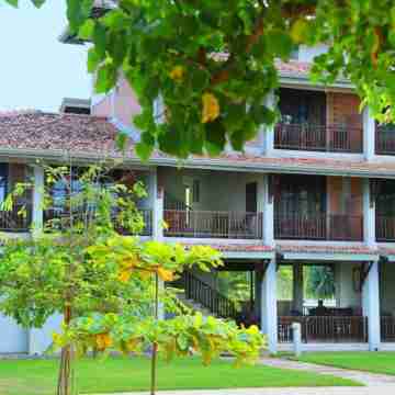 Serein Beach Hotel Hotel Exterior