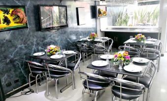 Hotel Ejecutivo Av la Esperanza