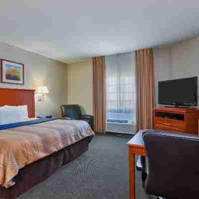 Candlewood Suites Decatur Medical Center Rooms