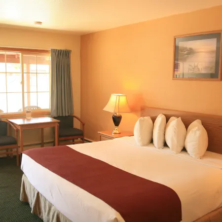 Econo Lodge Inn & Suites Montrose - Black Canyon Area