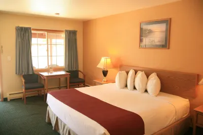Econo Lodge Inn & Suites Montrose - Black Canyon Area Отели в г. 