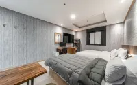 Indeokwon Sky Hotels in Anyang