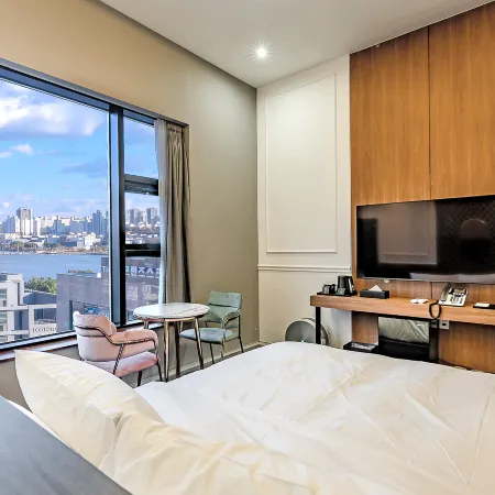 Sokcho Hotel Haden Отели рядом с достопримечательностью «Музей керамики Сокбон»