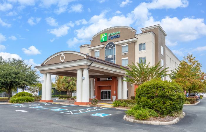 Holiday Inn Express CRYSTAL RIVER by IHG