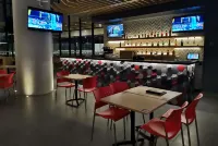 Ramada Encore by Wyndham Monterrey Apodaca Zona Aeropuerto - bar
