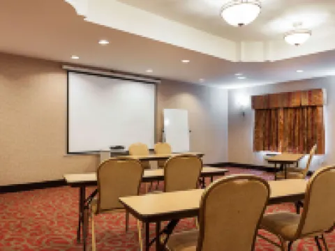 Comfort Suites Sulphur-Lake Charles Hotels in Sulphur