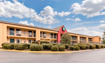 Quality Inn Pelham I-65 Exit 246