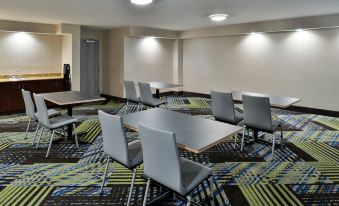 Holiday Inn Express Winston-Salem Medical Ctr Area