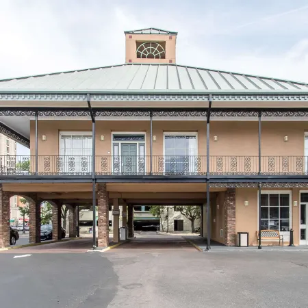 Quality Inn Downtown Historic District