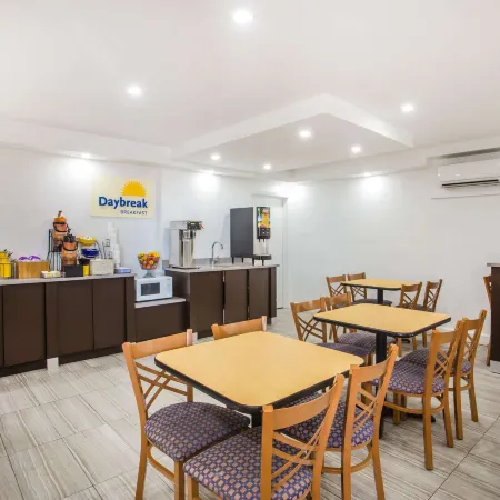 Arya Blu Inn and Suites