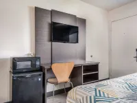 Motel 6 College Station, TX - Bryan Hotels near Bee Creek Park