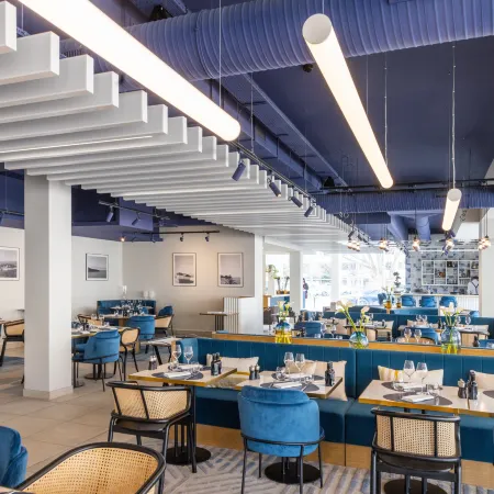 Hotel Indigo CAGNES-SUR-MER by IHG Отели рядом с достопримечательностью «Стадион Шарля-Эрманна»
