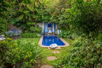 Casa Encantada by Porta Hotels Hotel dekat Antigua Guatemala Central Park