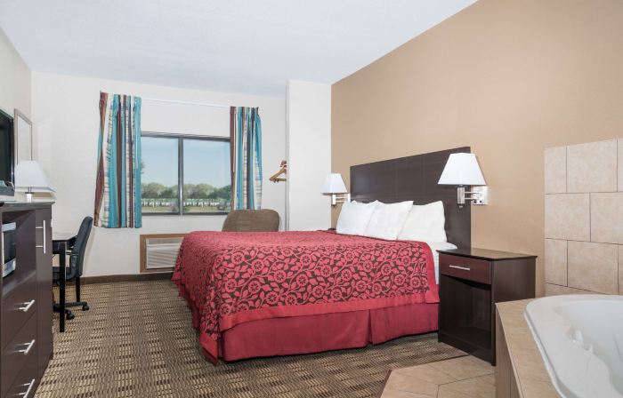 Days Inn by Wyndham Mankato