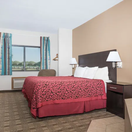 Days Inn by Wyndham Mankato