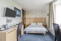 Cit'Hotel la Pyramide Hotels in Langon