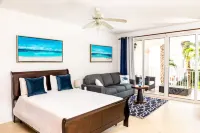 La Vista Azul Modern Condo Ocean Views