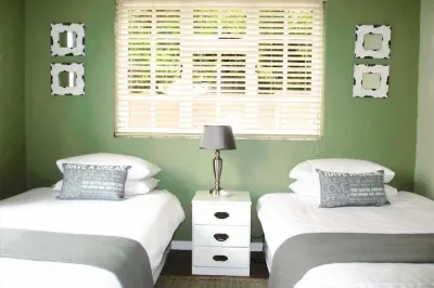 16 on Main Arniston Pet-Friendly