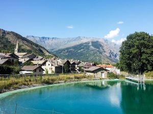 Il Nido di Elda Few Steps from Skiing - Happy Rentals