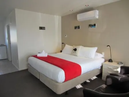 Alpine Rose Motel