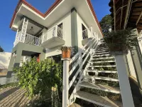 Nice Property Near SJO Airport Costa Ric Hotels in Mercedes