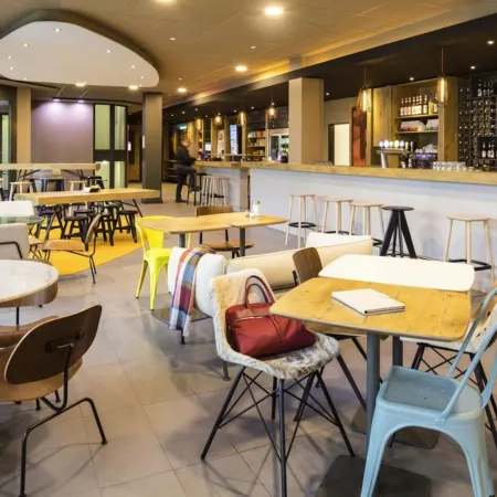 Ibis Zurich Messe Airport