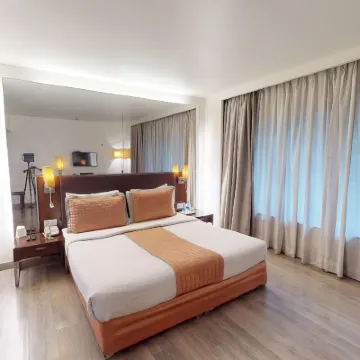 St Laurn Koregaon Park Pune Hotels near Pune Airport