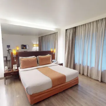 St Laurn Koregaon Park Pune Отели рядом с Аэропорт Логеджаон