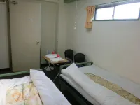 Shochikubai Hostel No.2 - Men Only