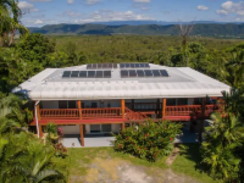 Daintree Manor B&B Hotels in Daintree
