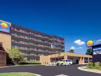 Comfort Inn & Suites Madison - Airport Hotels in Madison