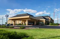 Hampton Inn Chambersburg - parking