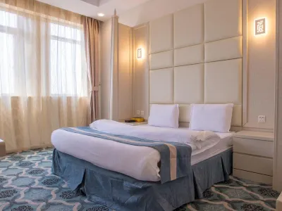 Areen Hotel Hotels in Al Basateen