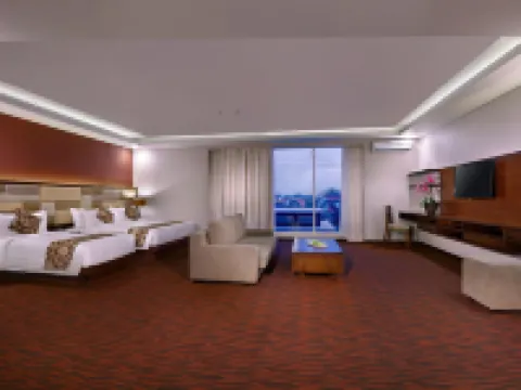 聖丹柏莎阿斯頓探索飯店 登巴薩附近的飯店