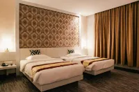 GRAND SYDNEY HOTEL BATAM CENTRE Hotel dekat Legenda Malaka