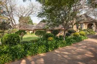 Black Eagle Hotel & Spa Hotels in Roodepoort