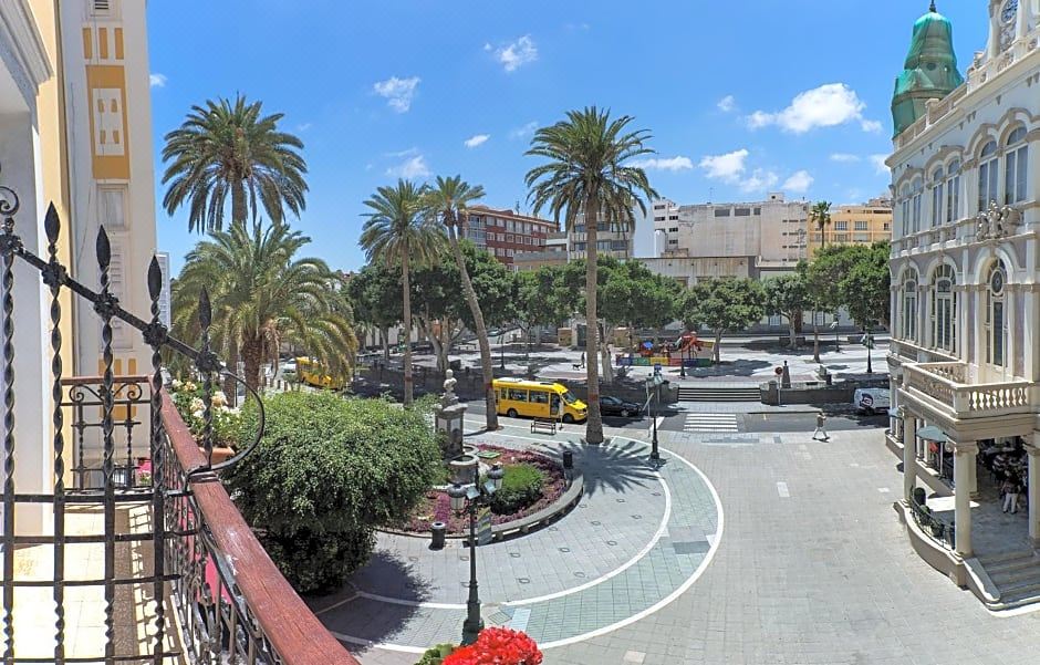 Hotel Madrid - Valoraciones de hotel de estrellas en Las Palmas de Gran  Canaria
