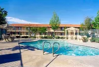 Applegate Inn - Pools